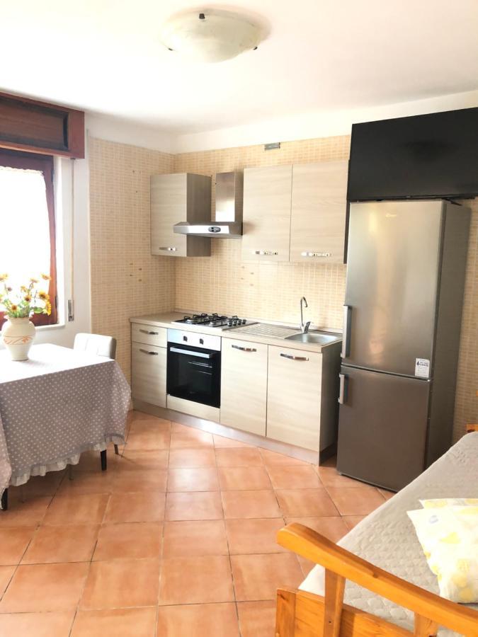 Bed & Breakfast Il Sentiero อาเจโรลา ภายนอก รูปภาพ