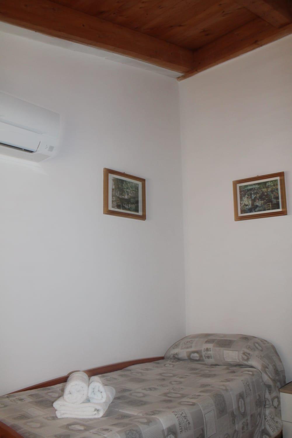 Bed & Breakfast Il Sentiero อาเจโรลา ภายนอก รูปภาพ