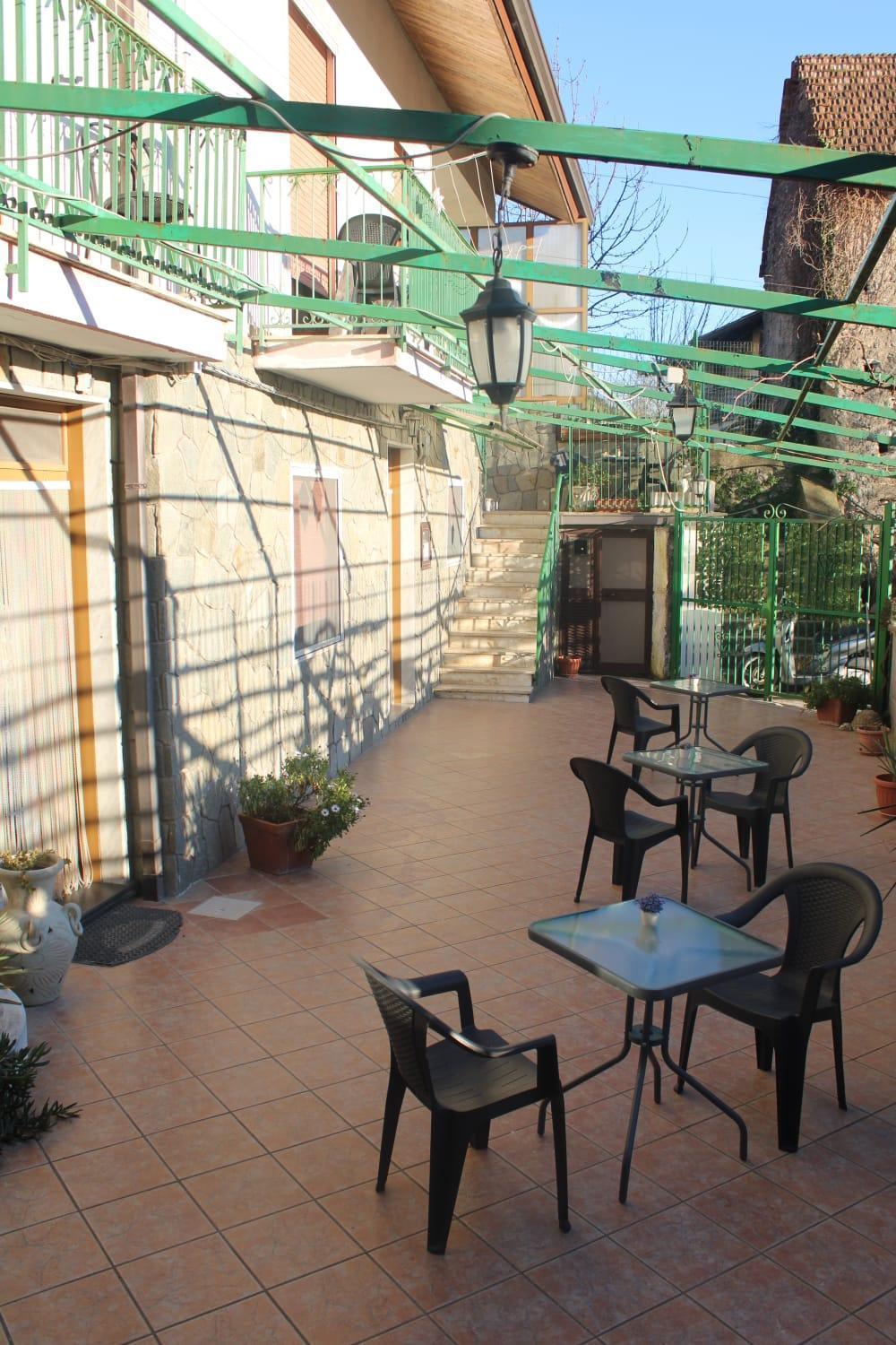 Bed & Breakfast Il Sentiero อาเจโรลา ภายนอก รูปภาพ